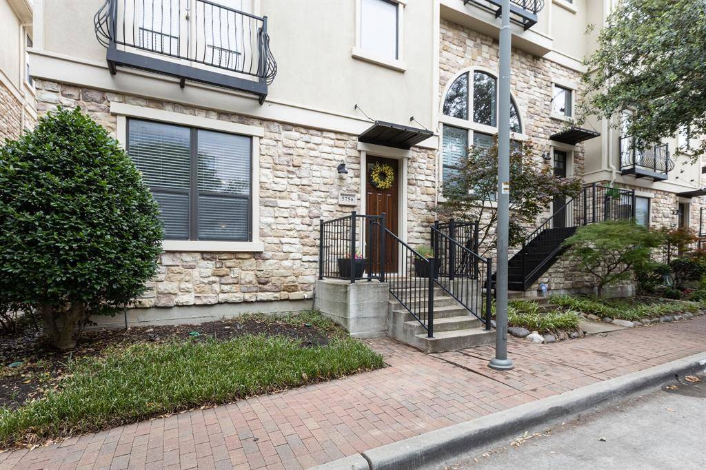 Plano, TX 75024,5756 Robbie Road
