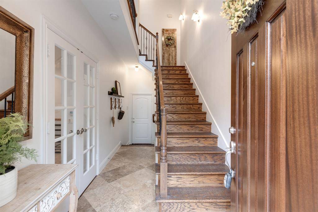 Plano, TX 75024,5756 Robbie Road