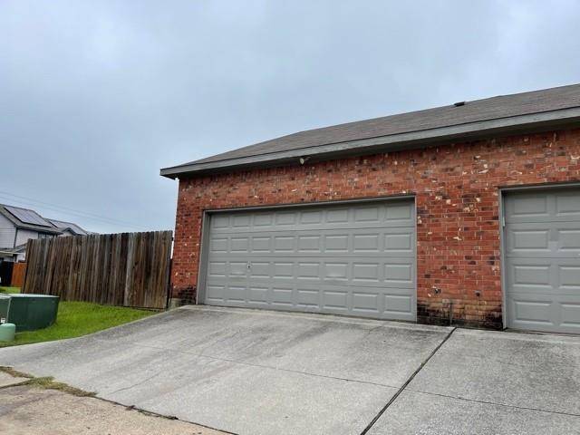 Arlington, TX 76001,815 Valleybrooke Drive