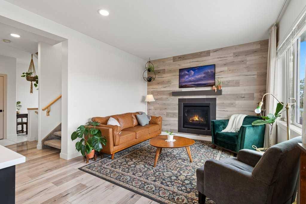 Sylvan Lake, AB T4S 0P4,43 Victor Close