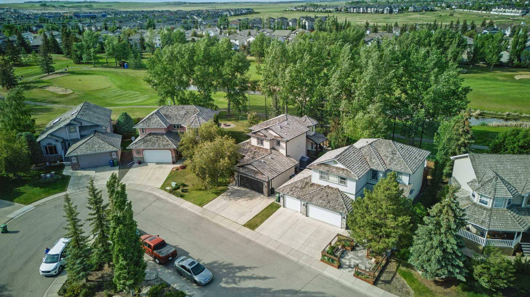 Airdrie, AB T4B 2K4,132 Woodside CRES NW