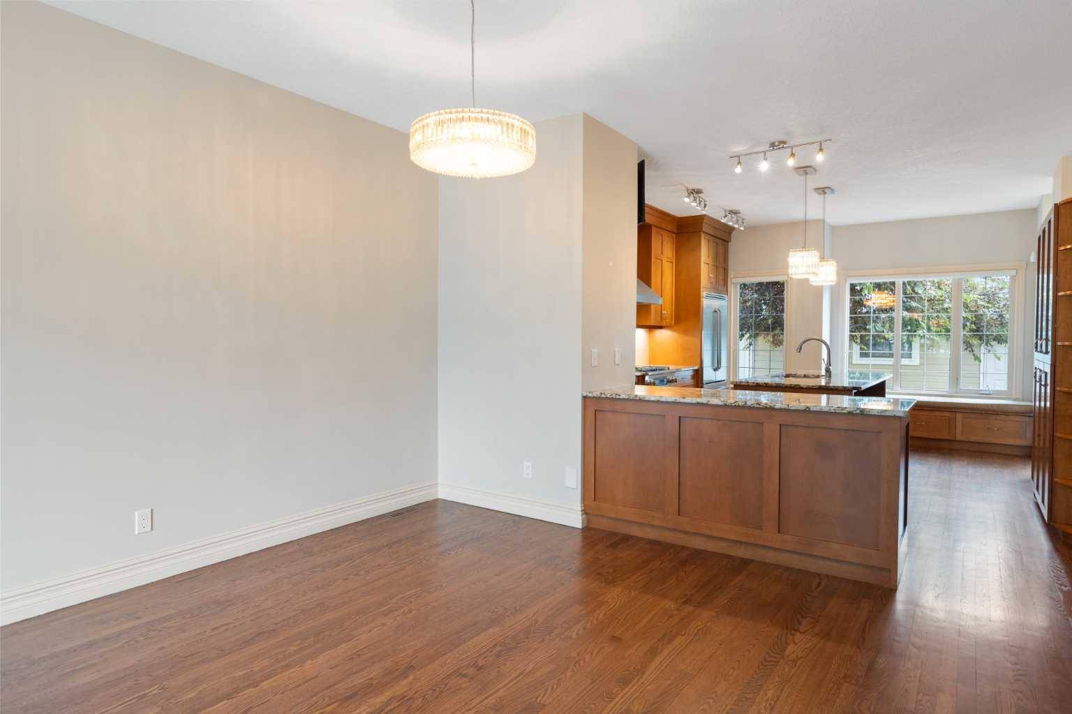 Calgary, AB T2T 6G2,4119 Garrison BLVD Southwest