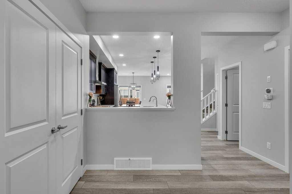 Calgary, AB T3P 1T4,38 Carringsby WAY Northwest