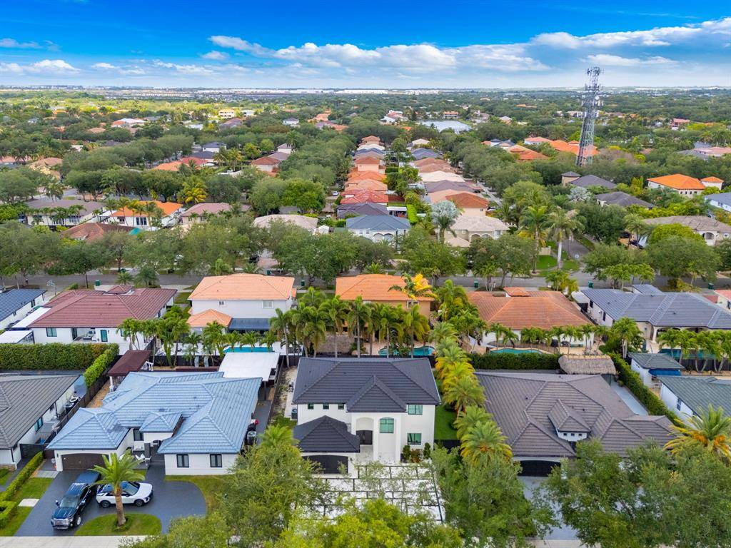 Miami Lakes, FL 33016,16422 NW 77th Pl