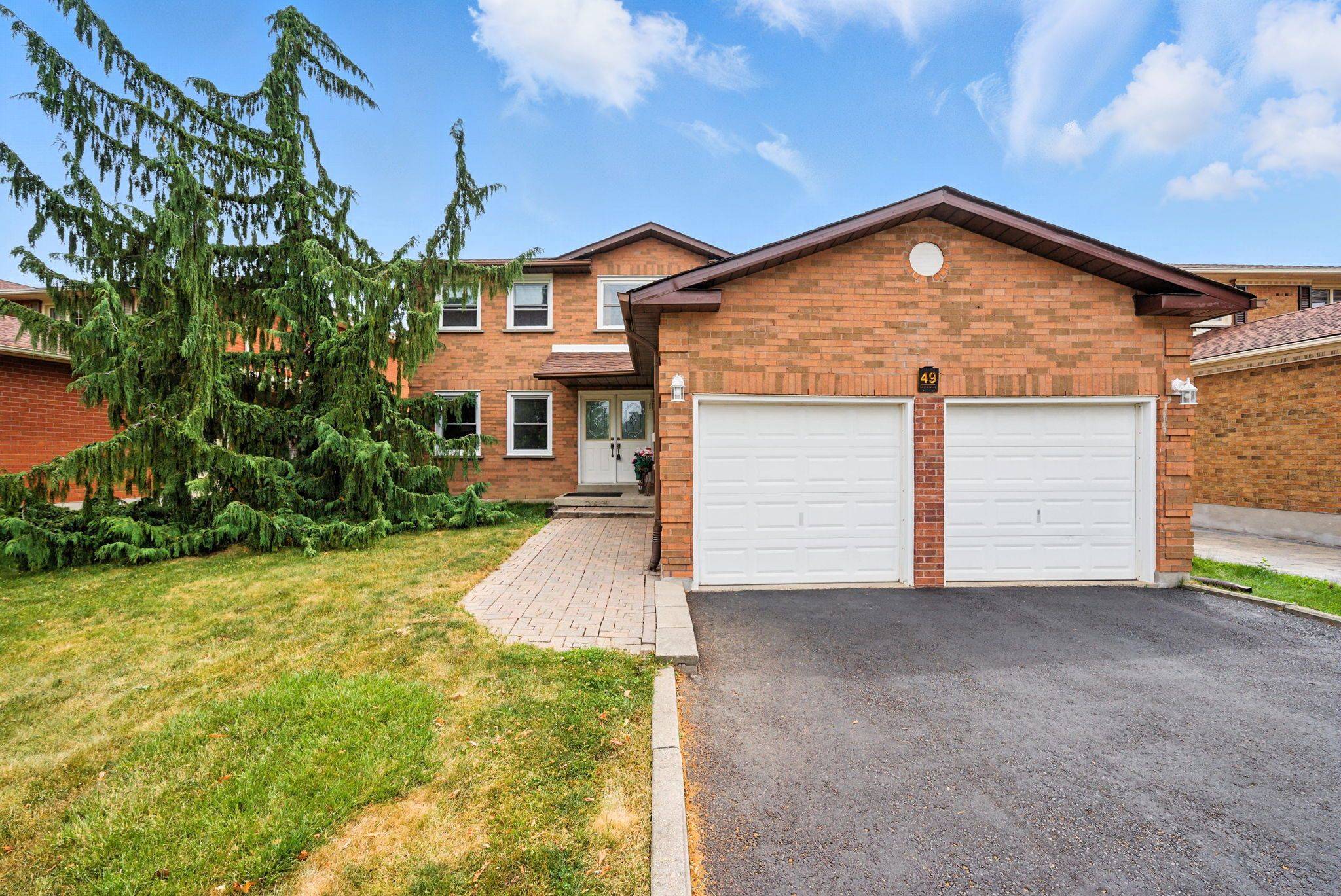 Markham, ON L3P 6G9,49 Cairns DR