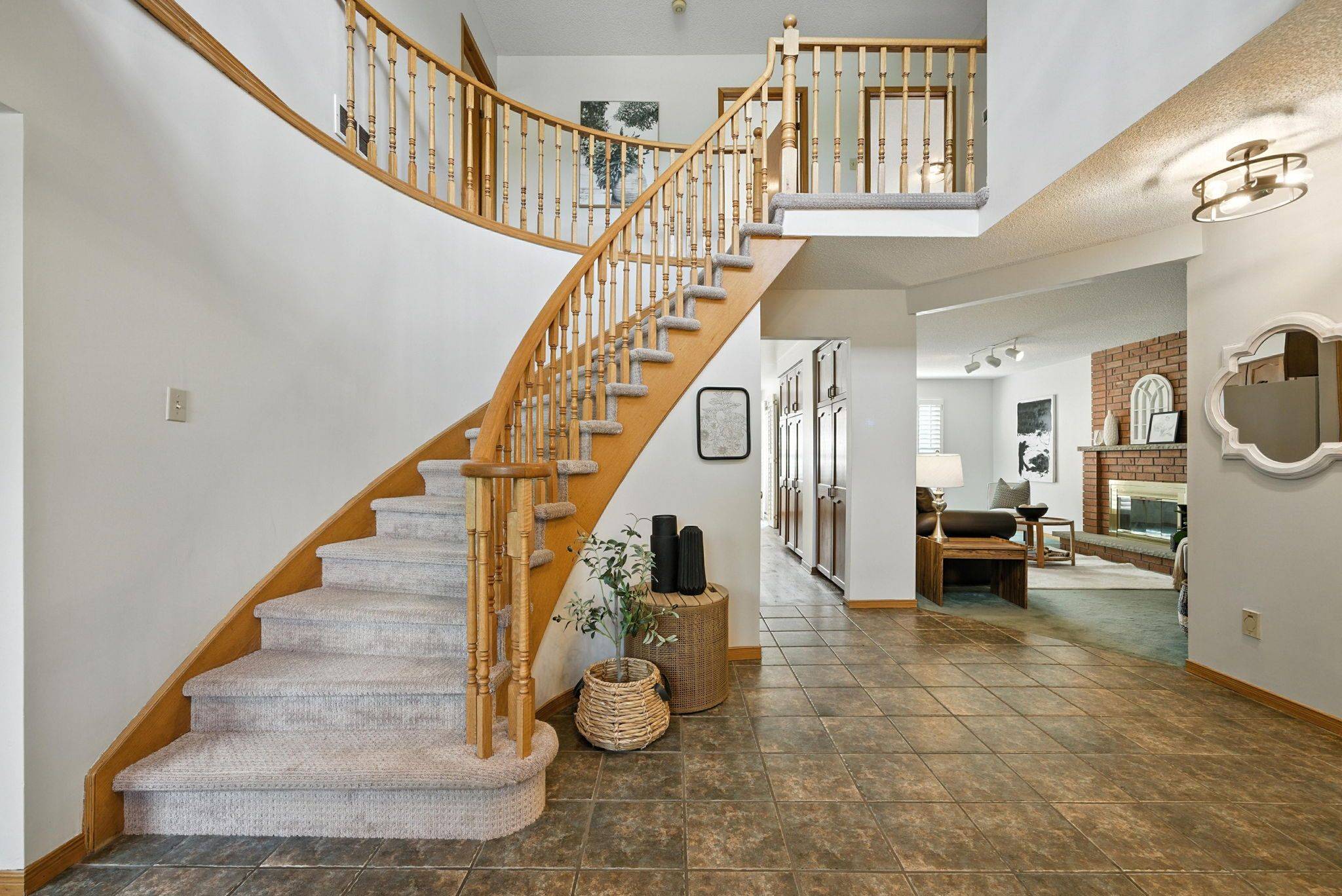 Markham, ON L3P 6G9,49 Cairns DR