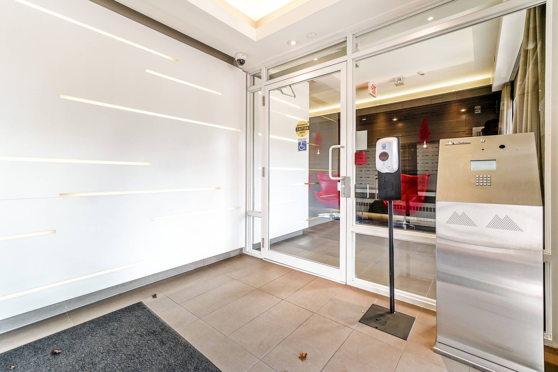 Mississauga, ON L5M 0W5,5005 Harvard RD #207