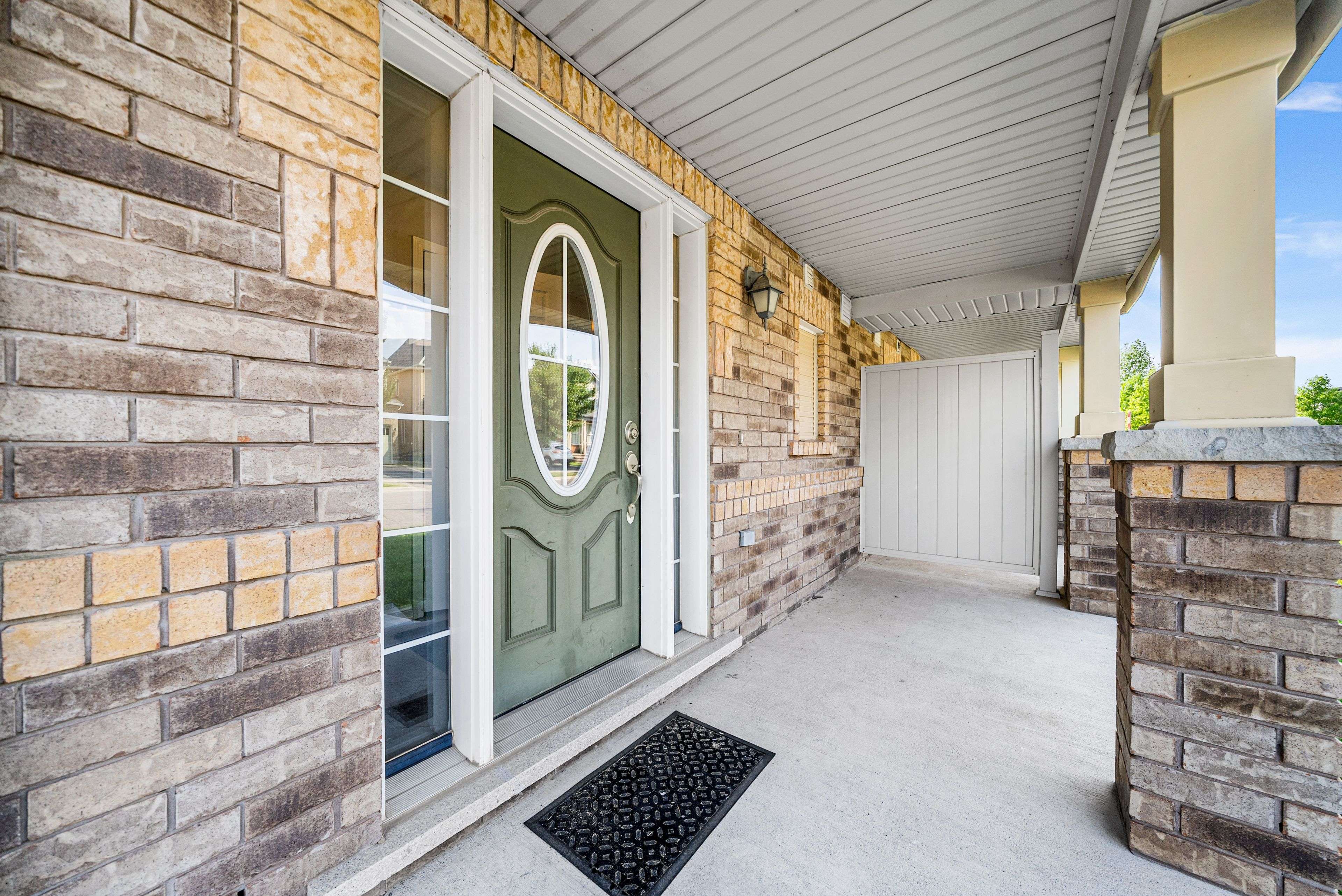 Milton, ON L9T 8B8,291 Woodley CRES