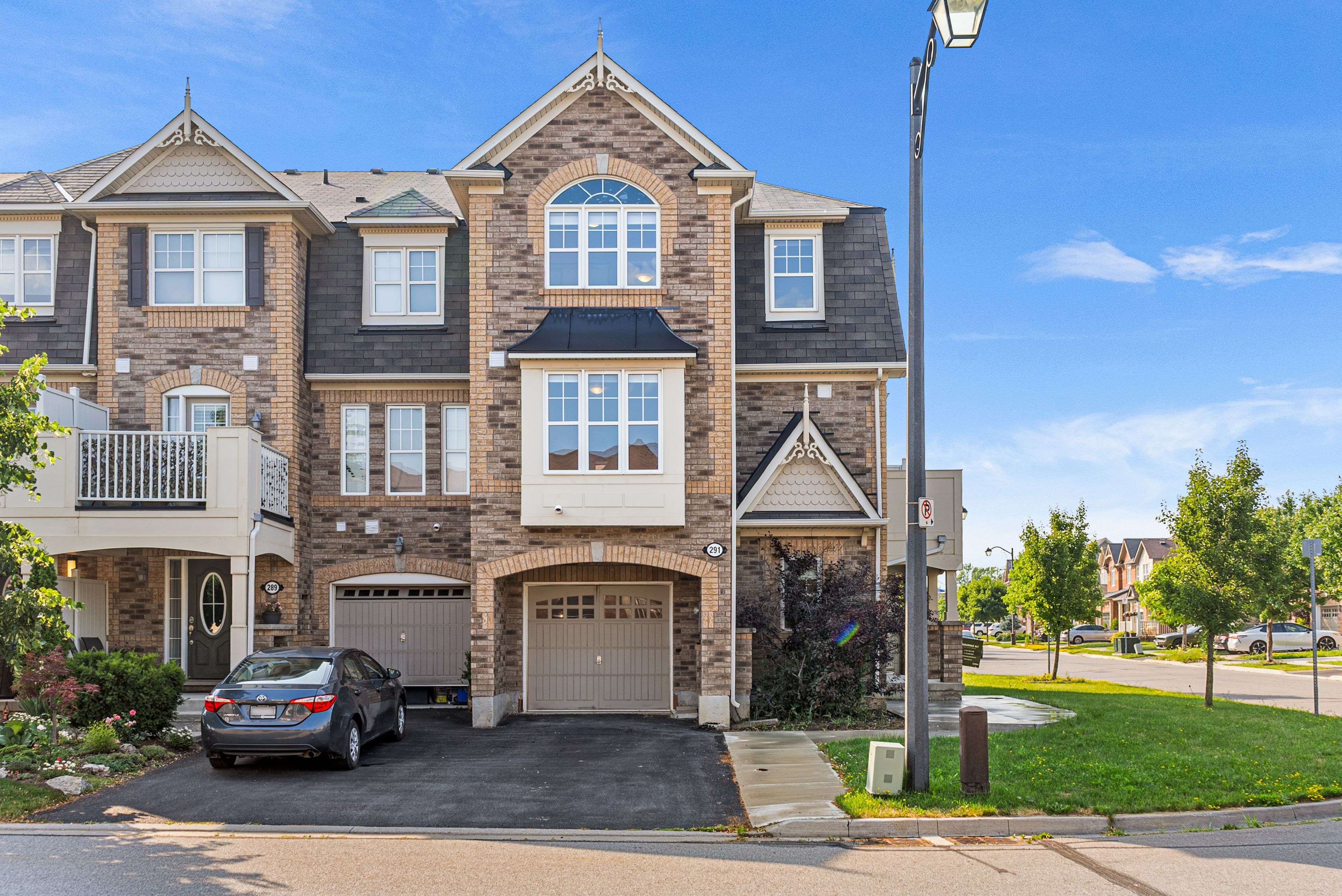 Milton, ON L9T 8B8,291 Woodley CRES