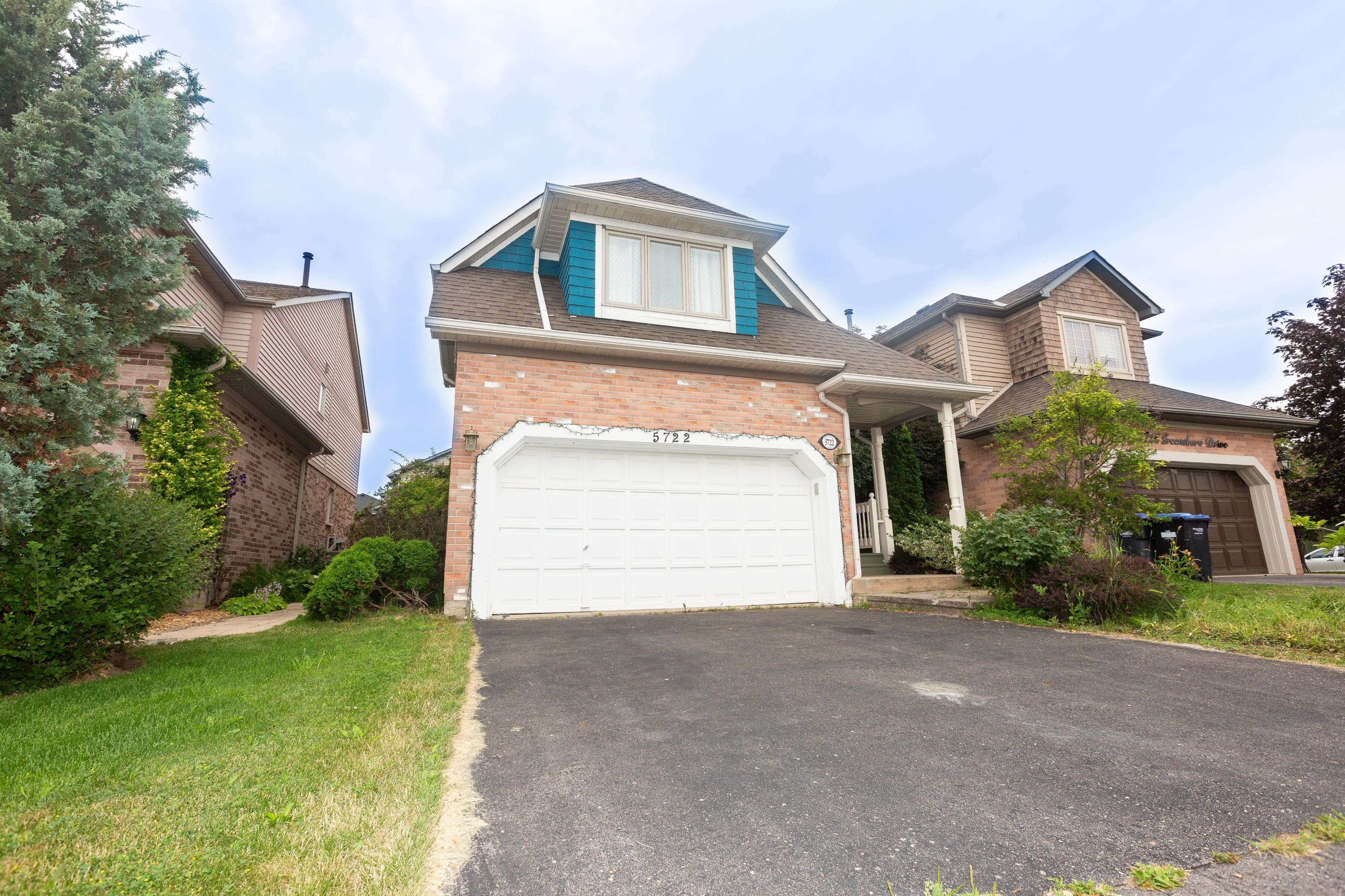 5722 Greensboro DR, Mississauga, ON L5M 5T7