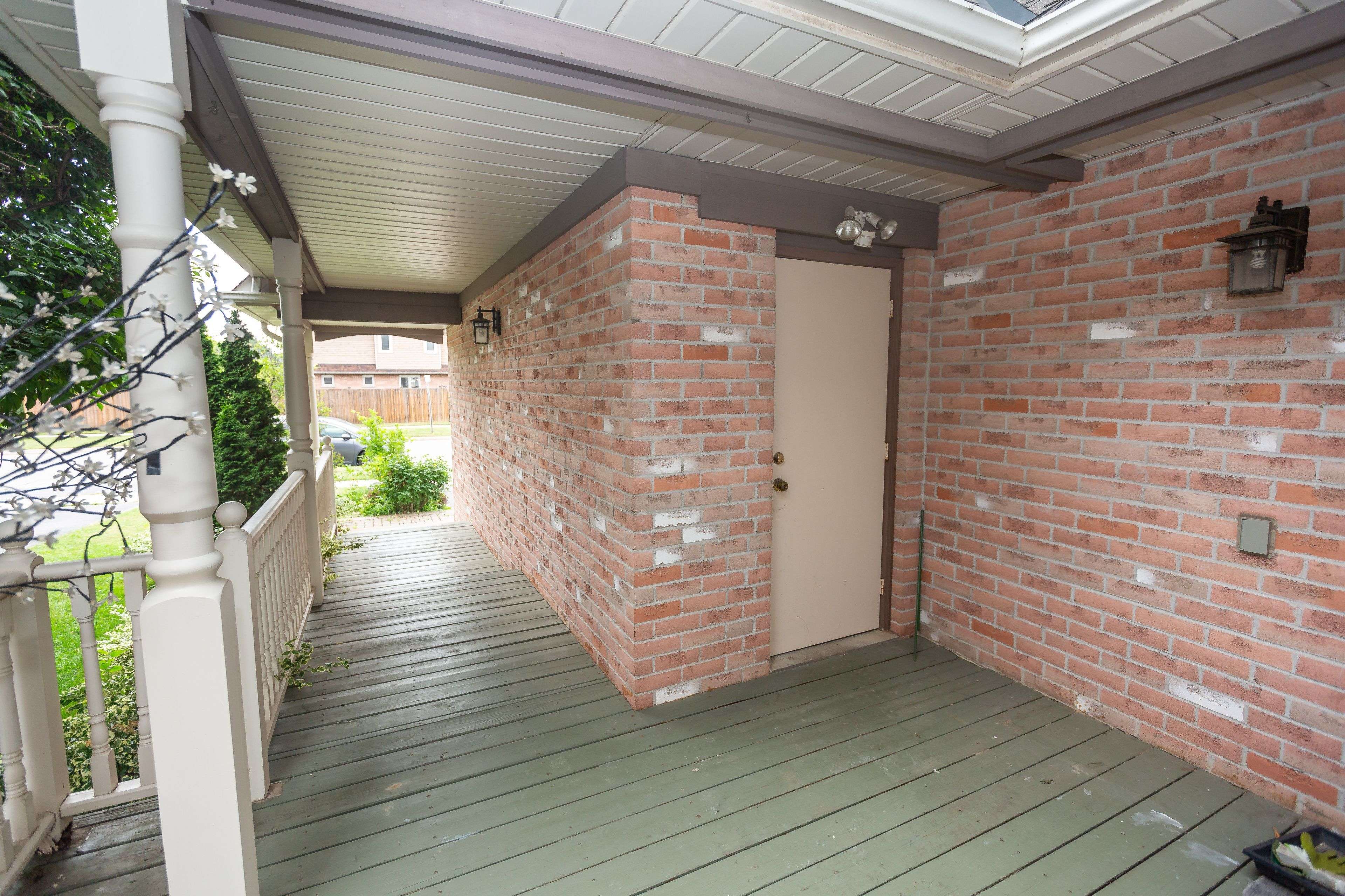 Mississauga, ON L5M 5T7,5722 Greensboro DR