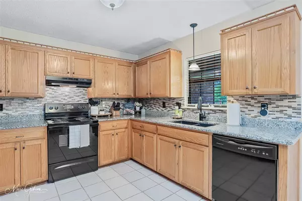 Shreveport, LA 71118,9805 Amblewood Lane
