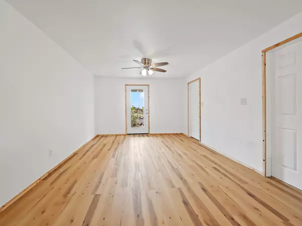 Ocean View, HI 96737,92-8215 BAMBOO LN