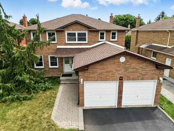 49 Cairns DR, Markham, ON L3P 6G9