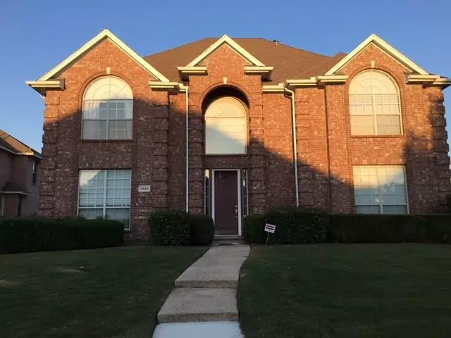 3528 Sweetspring Drive, Carrollton, TX 75007