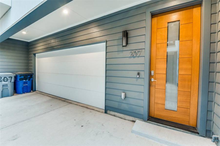 3812 San Jacinto Street #207, Dallas, TX 75204