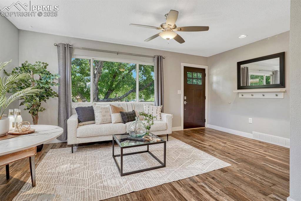 Colorado Springs, CO 80904,709 N 23rd ST