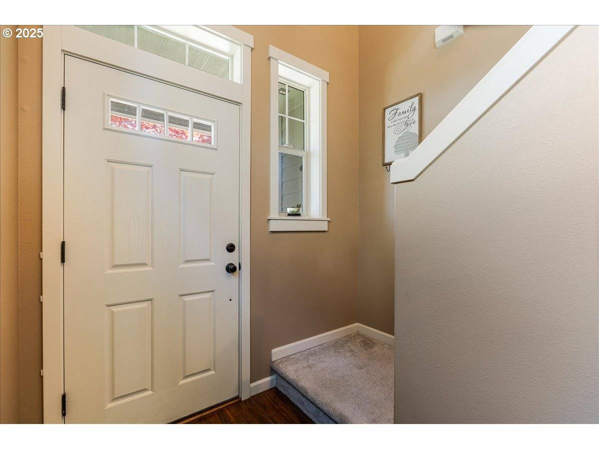 Ridgefield, WA 98642,4014 N PIONEER CANYON DR