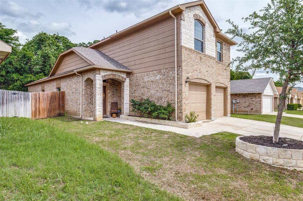 Fort Worth, TX 76111,2868 Pacifico Way