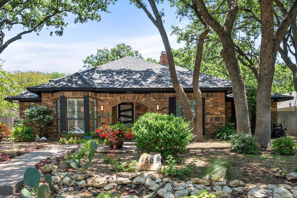Arlington, TX 76016,4505 Lake Park Drive