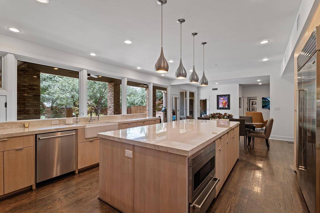 Dallas, TX 75248,5630 Bent Tree Drive