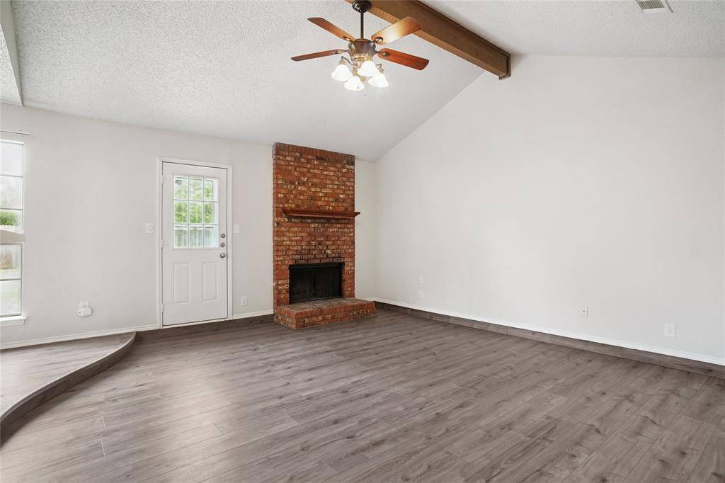 Saginaw, TX 76179,417 Asbury Drive