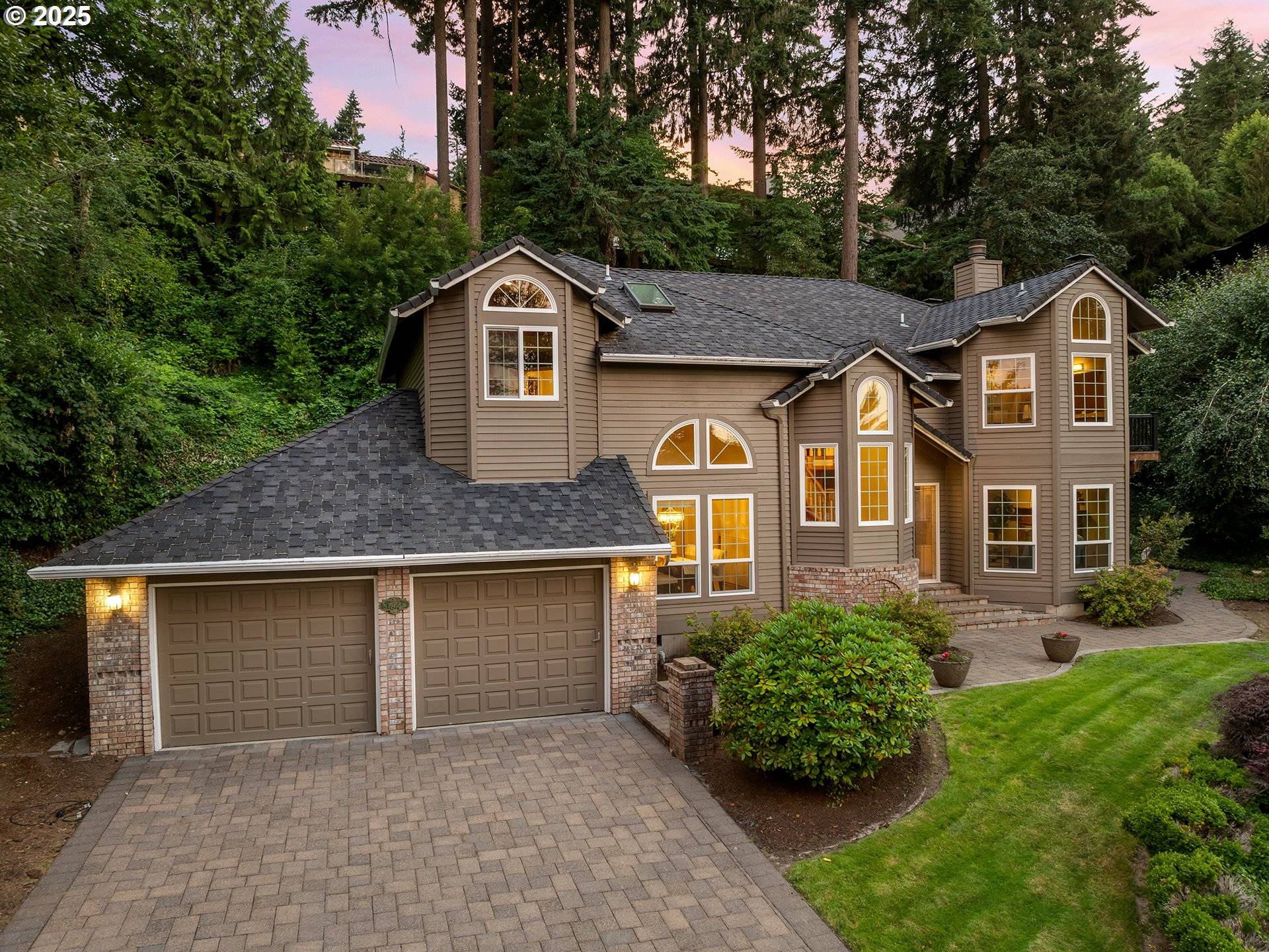 West Linn, OR 97068,19775 WILDWOOD DR