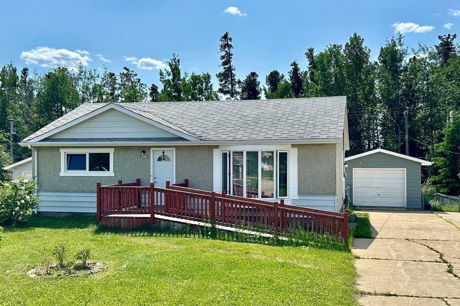 4823 Ravine DR, Swan Hills, AB T0G 2C0