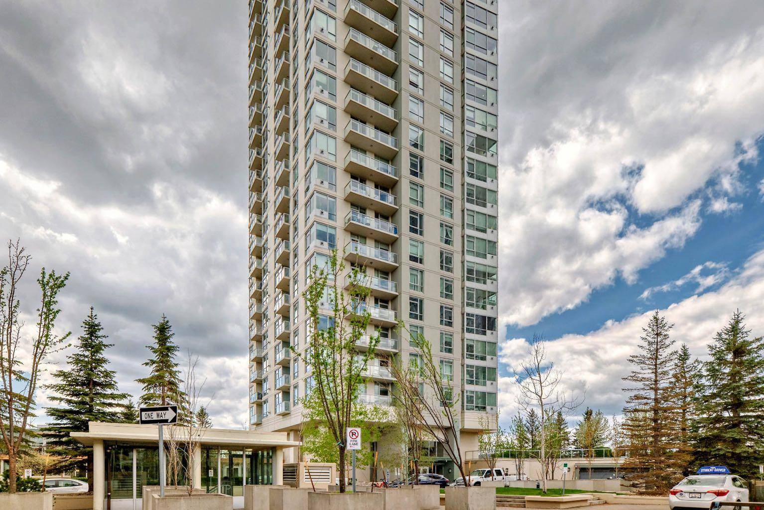 77 Spruce PL SW #1907, Calgary, AB T3C 3X6