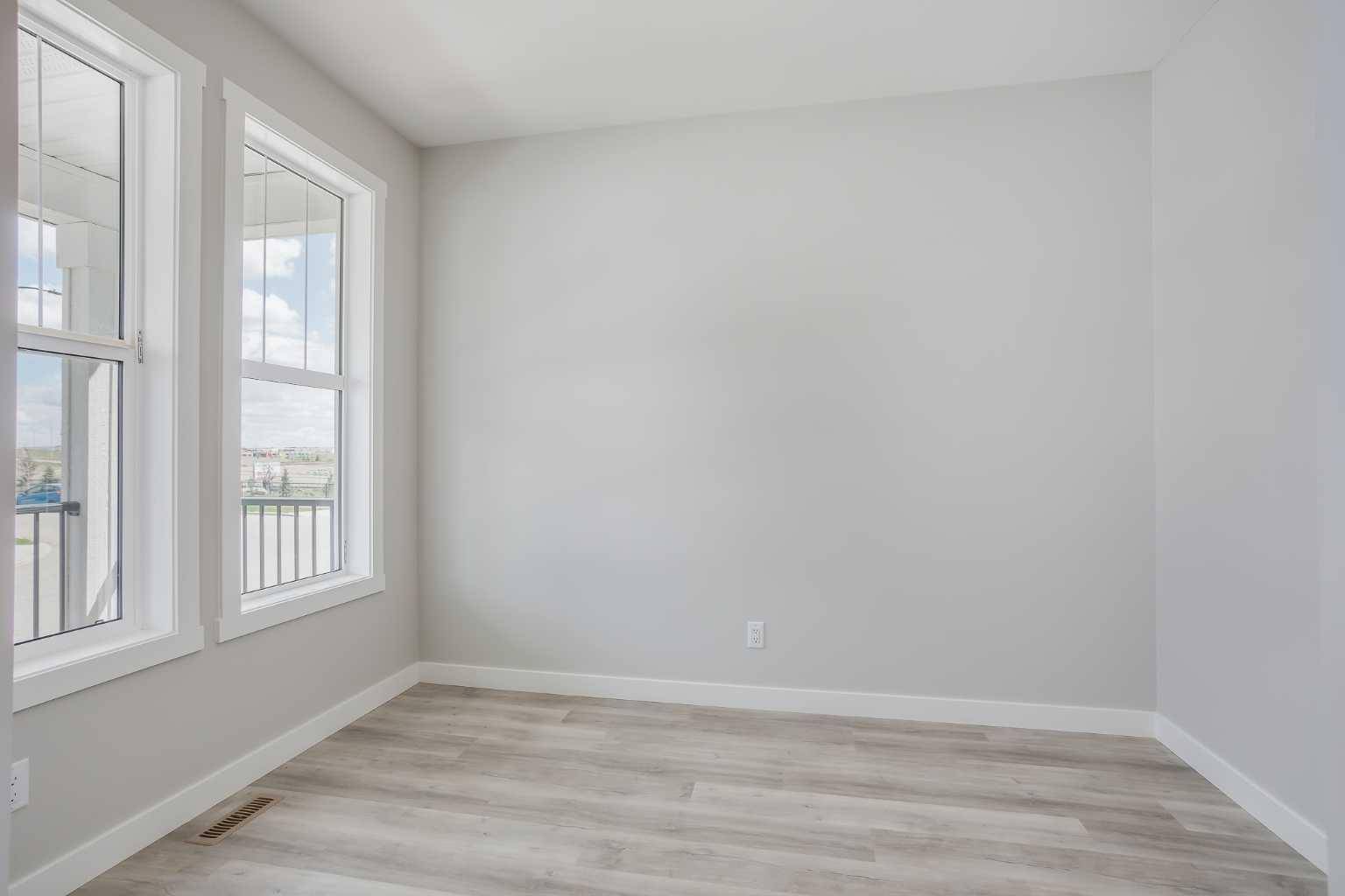 Airdrie, AB T4B 4L2,461 South Point GLN Southwest