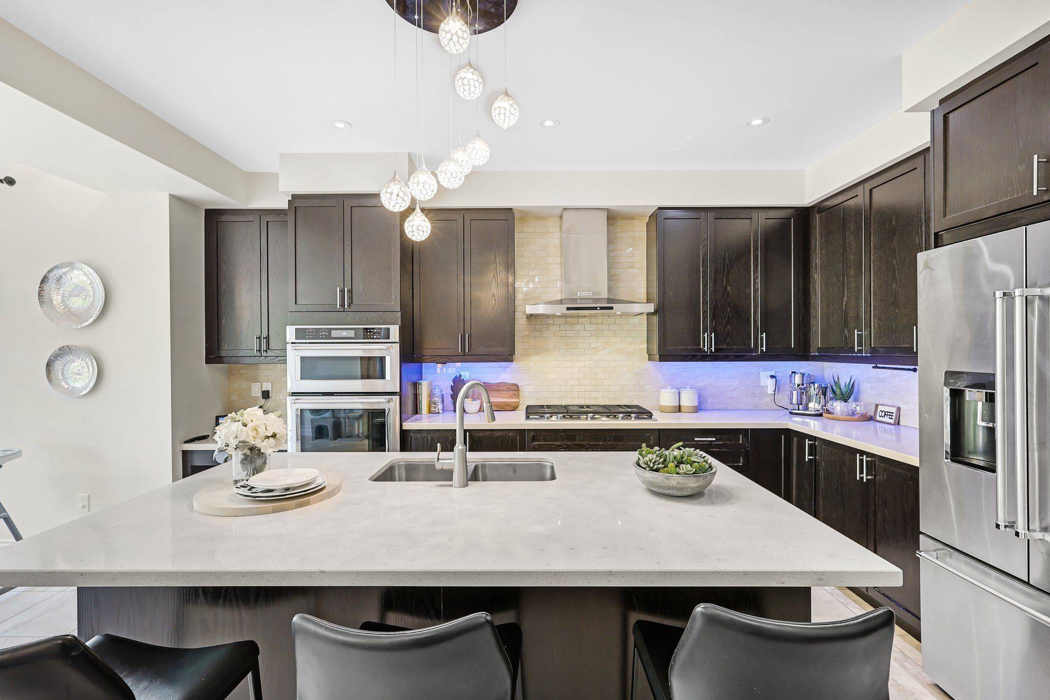 Whitby, ON L1R 0N1,42 Donwoods CRES