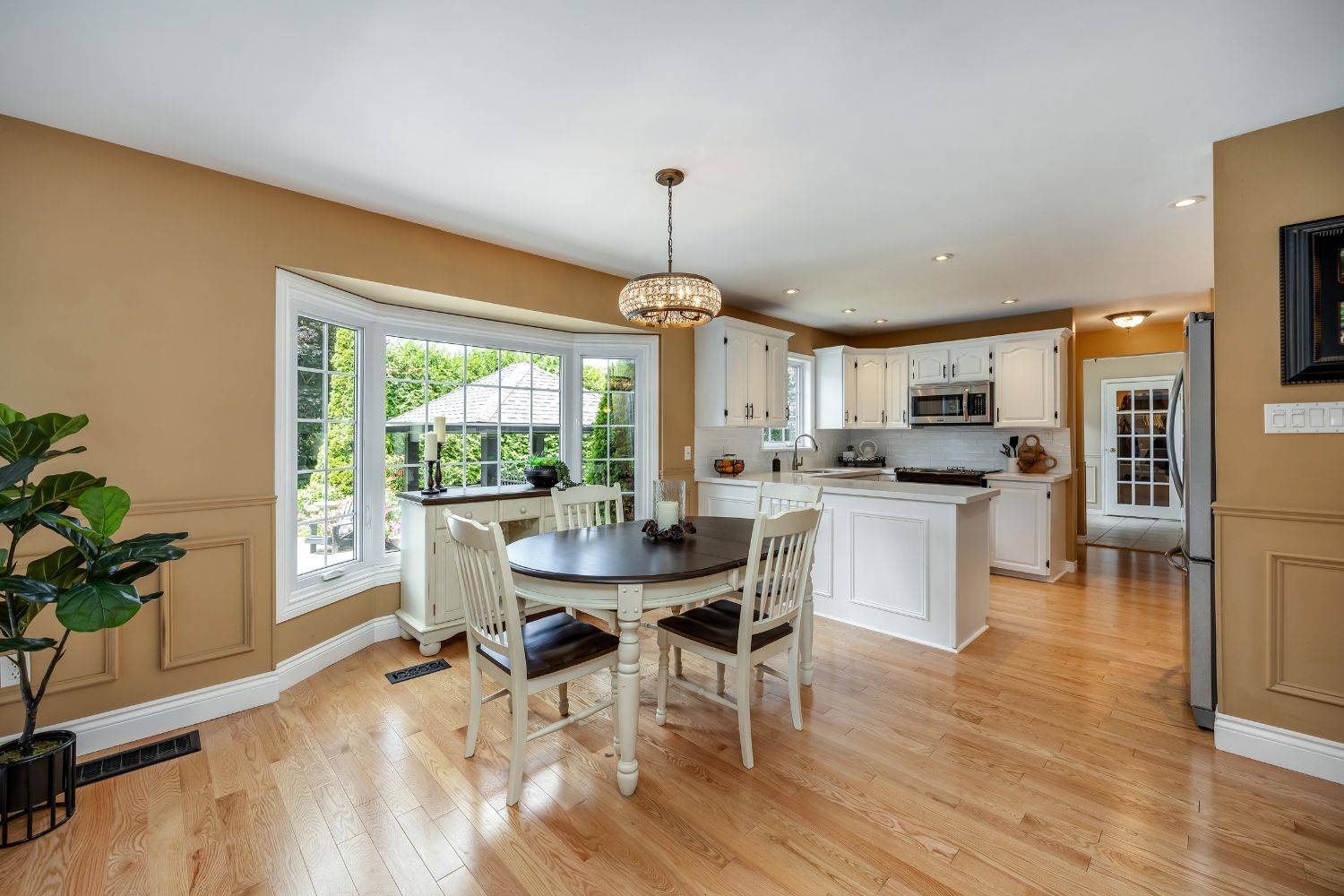 Clarington, ON L1B 0L6,10 Brownsville CT