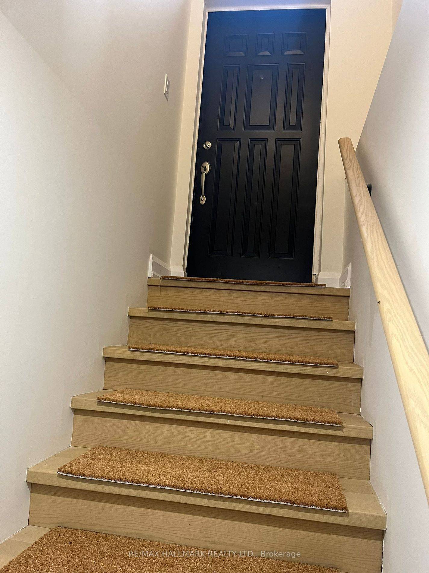 Richmond Hill, ON L4C 9P5,30 Gatcombe CIR #Unit A