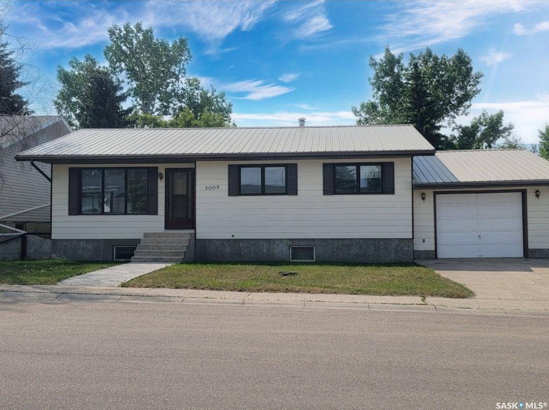 5008 Mirror DRIVE, Macklin, SK S0L 2C0