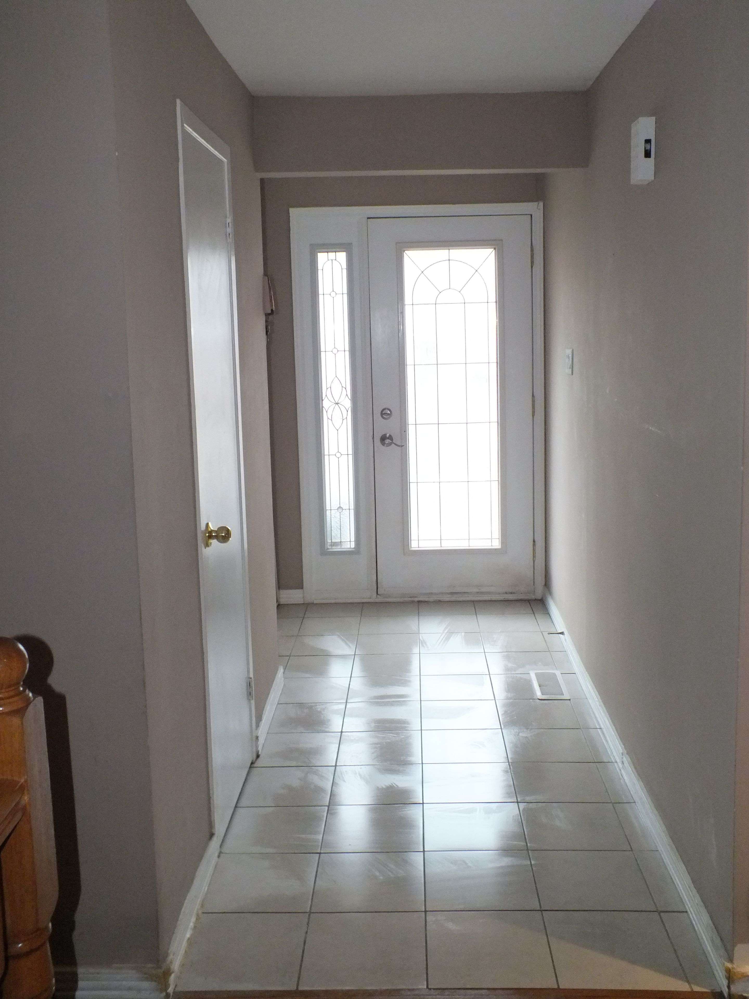 Mississauga, ON L5B 2N9,522 Cavell DR