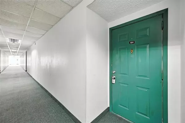 Dallas, TX 75243,11490 Audelia Road #224