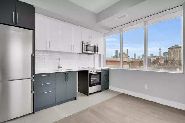Toronto C01, ON M5S 2H7,664 Spadina AVE #511