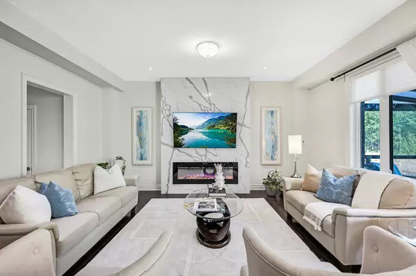Whitby, ON L1R 0N1,42 Donwoods CRES
