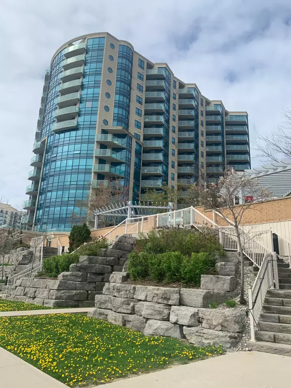 37 Ellen ST #504, Barrie, ON L4N 6G2