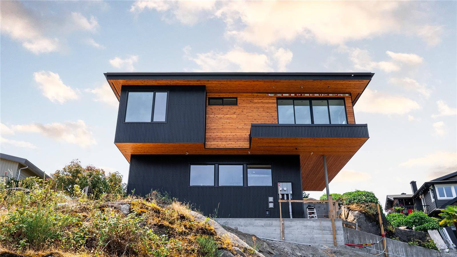 Saanich, BC V8P 2G2,3700 Kootenay Pl