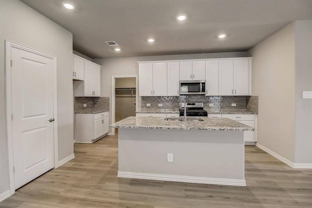 Mckinney, TX 75069,417 Ezra Lane