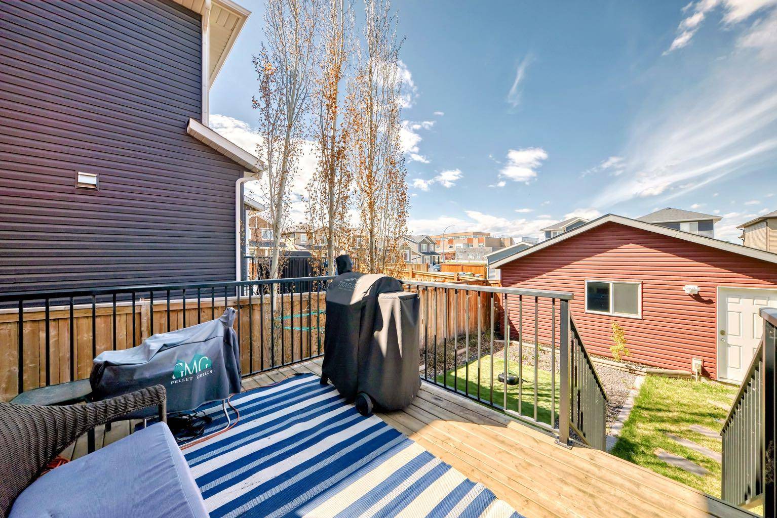 Cochrane, AB T4C0X4,142 Fireside CV