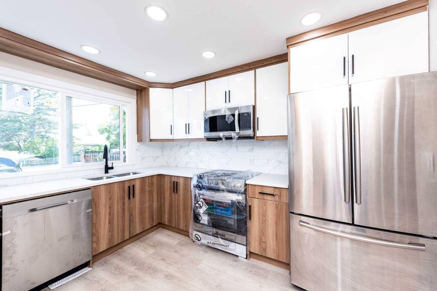Calgary, AB t2a 0l4,5407 14 AVE Southeast