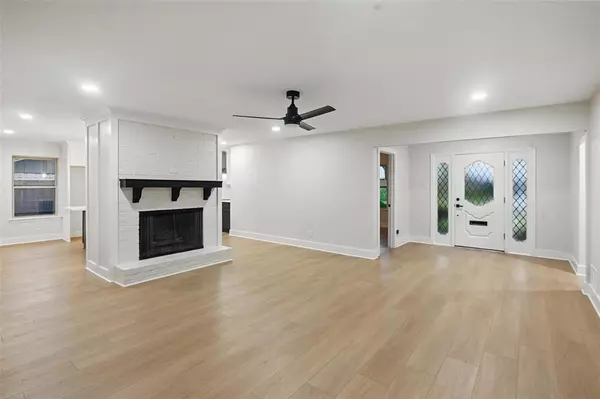 7716 La Risa Drive, Dallas, TX 75248