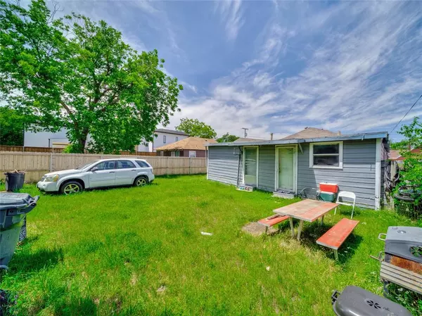 Dallas, TX 75209,6722 Tyree Street