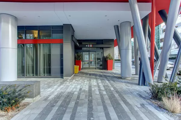 Toronto C14, ON M2N 0G9,88 Sheppard AVE E #209