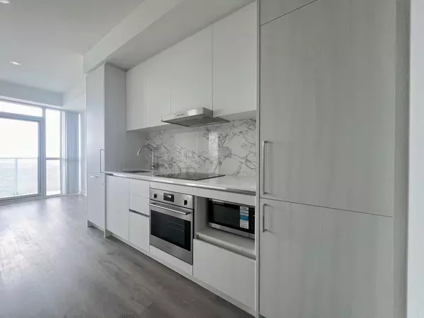 Vaughan, ON L4K 0R1,225 Commerce ST #5503