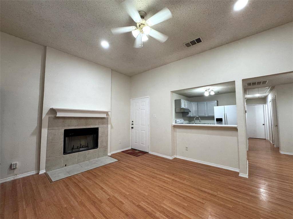 Arlington, TX 76014,2439 Sunflower Drive