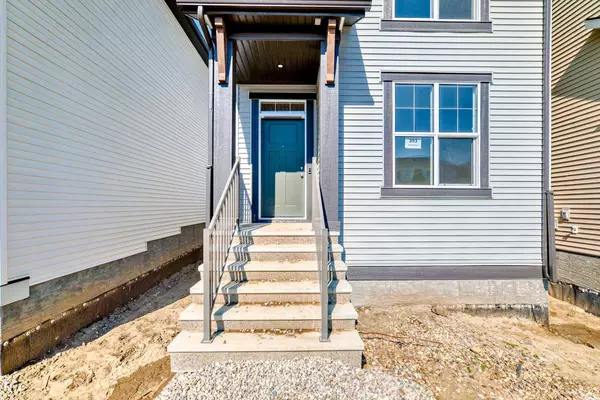 Calgary, AB T3S 0J9,393 Hotchkiss DR SE
