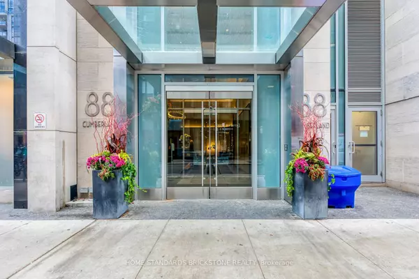 Toronto C02, ON M5R 1A3,88 Cumberland ST #609